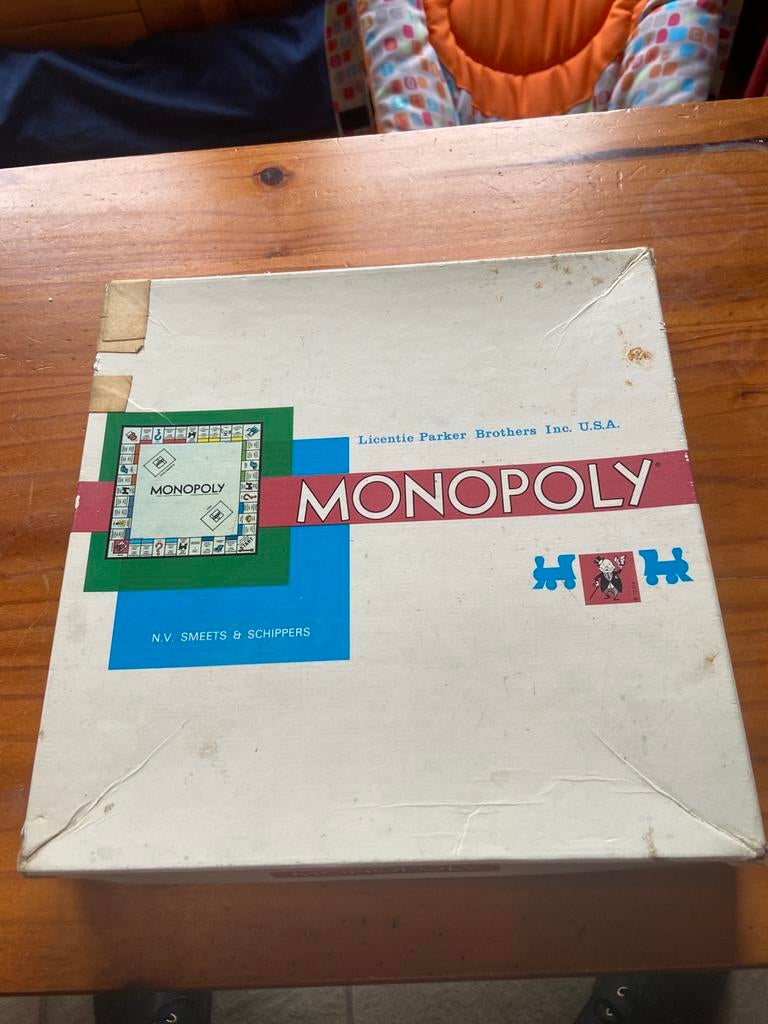 Monopoly guldens mist een huisje en een pion, Drie of vier spelers, Ophalen of Verzenden, Gebruikt