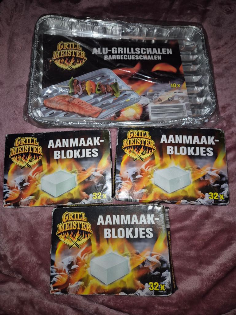 Grill Meister BBQ set: aanmaakblokjes en alu-grillschalen, Ophalen of Verzenden, Nieuw, Grill Meister