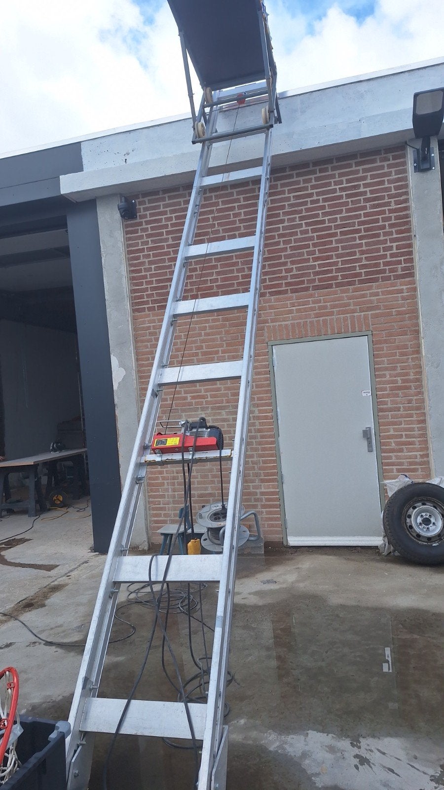 Elektrische ladderlift, Ophalen, 4 meter of meer