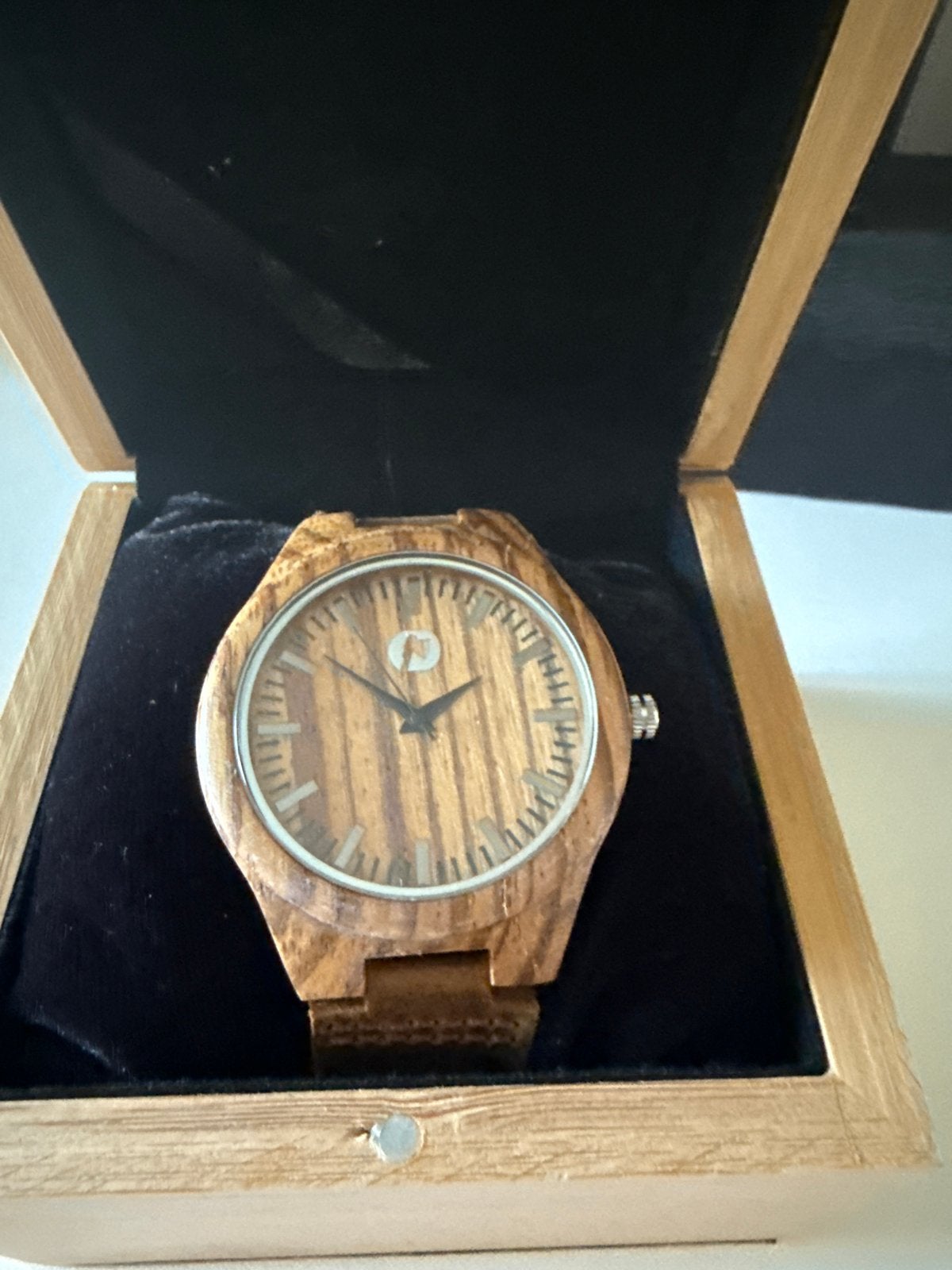 Woodtrend Houten Polshorloge - nieuw, Sieraden, Tassen en Uiterlijk, Horloges | Heren, Overige materialen, Leer, Polshorloge, Zo goed als nieuw