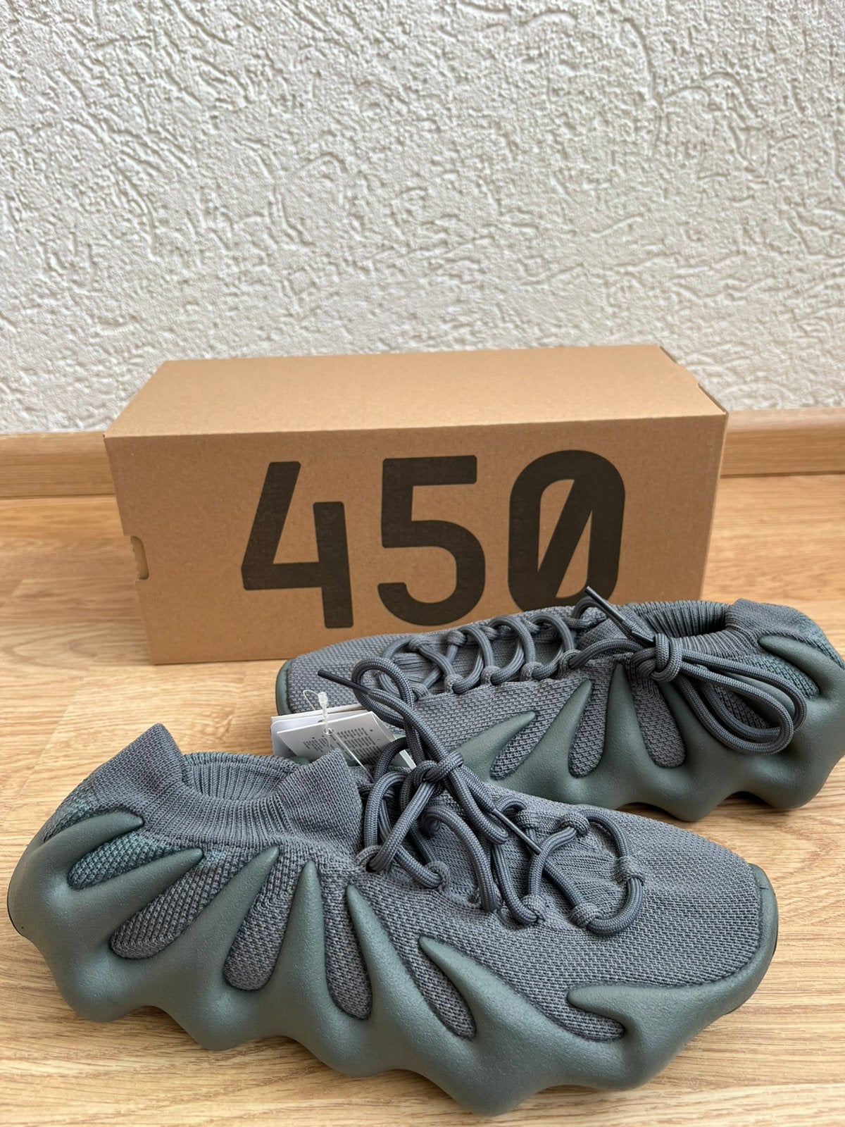 Adidas yeezy 450 stone teal (43 1/3), Ophalen of Verzenden, Nieuw, Overige kleuren