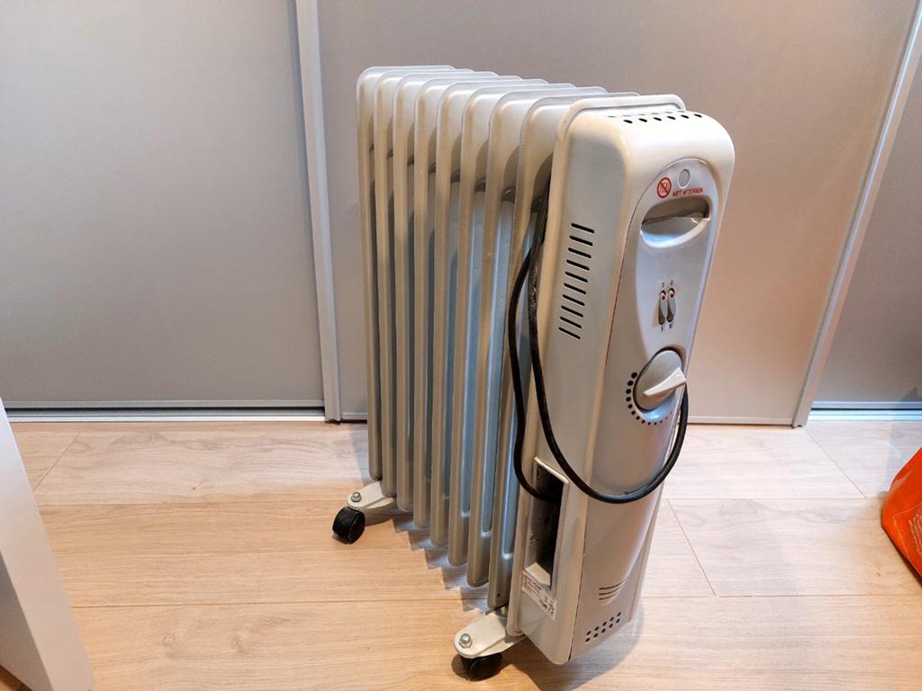 Elektrische olieradiator - Draagbare verwarming, Gebruikt, Radiator, Minder dan 60 cm, Ophalen of Verzenden