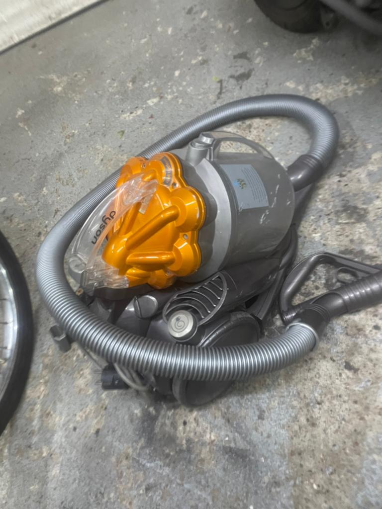 Dyson dc19 defect, Ophalen of Verzenden