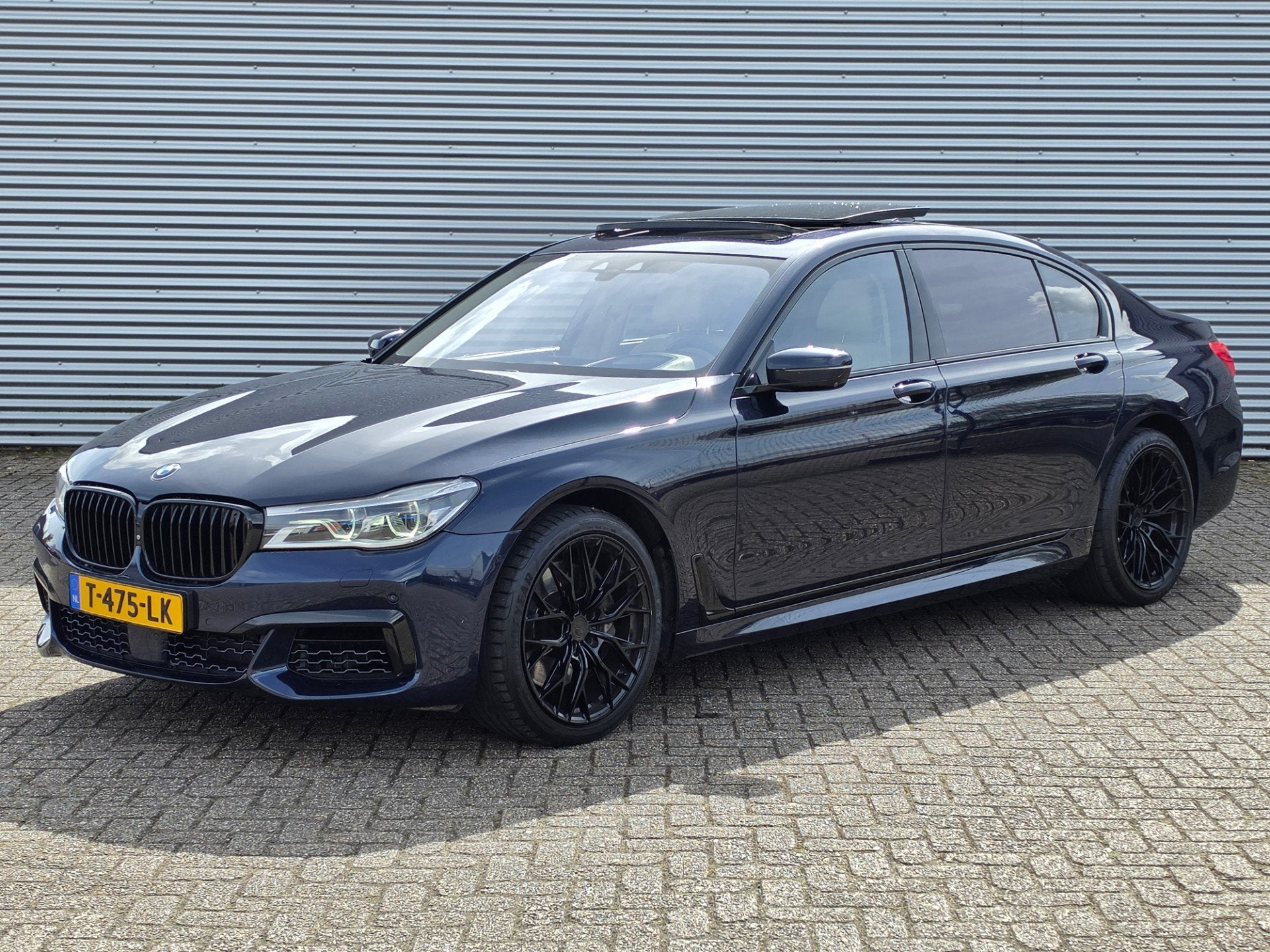 BMW 7-serie 750Li xDrive High Executive | PANO | SOFTCLOSE |, Auto's, Automaat, Gebruikt, Leder, Bedrijf