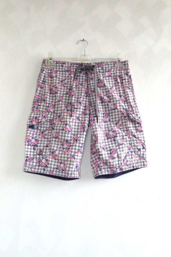 Zwemshort Bermuda Wit Grijs Ruit Bloem 55 Stage mt XS (G37), Kleding | Heren, Meerkleurig, Ophalen of Verzenden, 55 Stage, Zwemshort