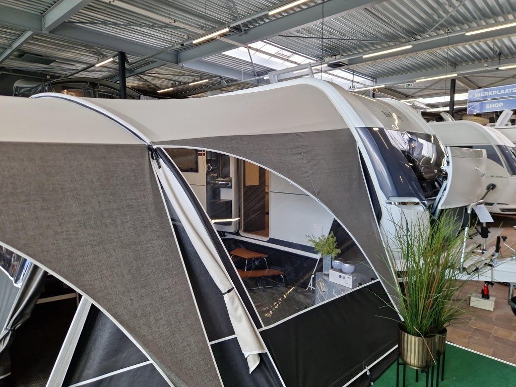Hobby Excellent 495 WFB Model 2027, Caravans en Kamperen, Schokbreker, Standaardzit, Hobby, Bedrijf