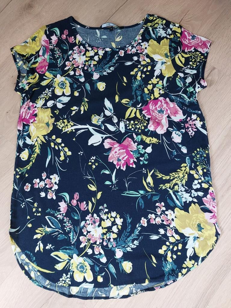 Vrolijk bloemen bloesje van Vero Moda, Vero Moda, Ophalen of Verzenden, Zo goed als nieuw, Korte mouw