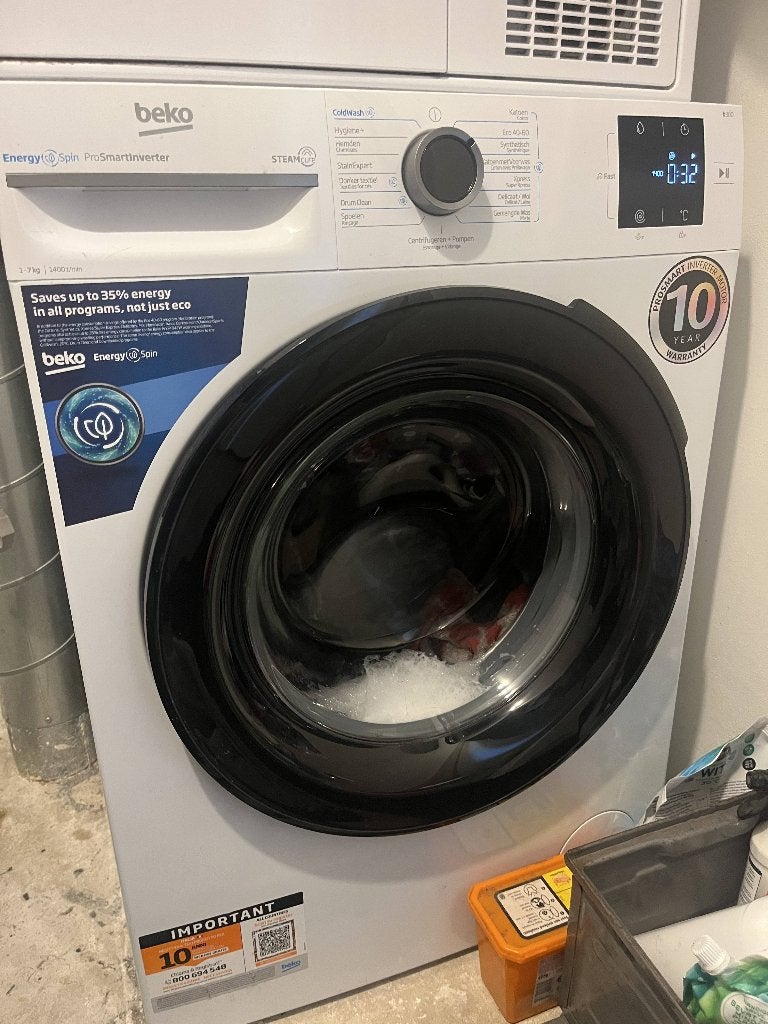 Beko Wasmachine EnergySpin ProSmartInveter, Witgoed en Apparatuur, Ophalen, Zo goed als nieuw, 1200 tot 1600 toeren