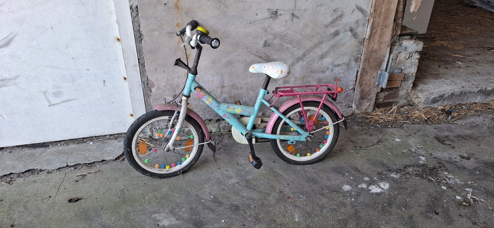 Kinderfiets 16 inch - Blauw/Roze Dora, Ophalen, Gebruikt, 16 tot 20 inch, Zijwieltjes