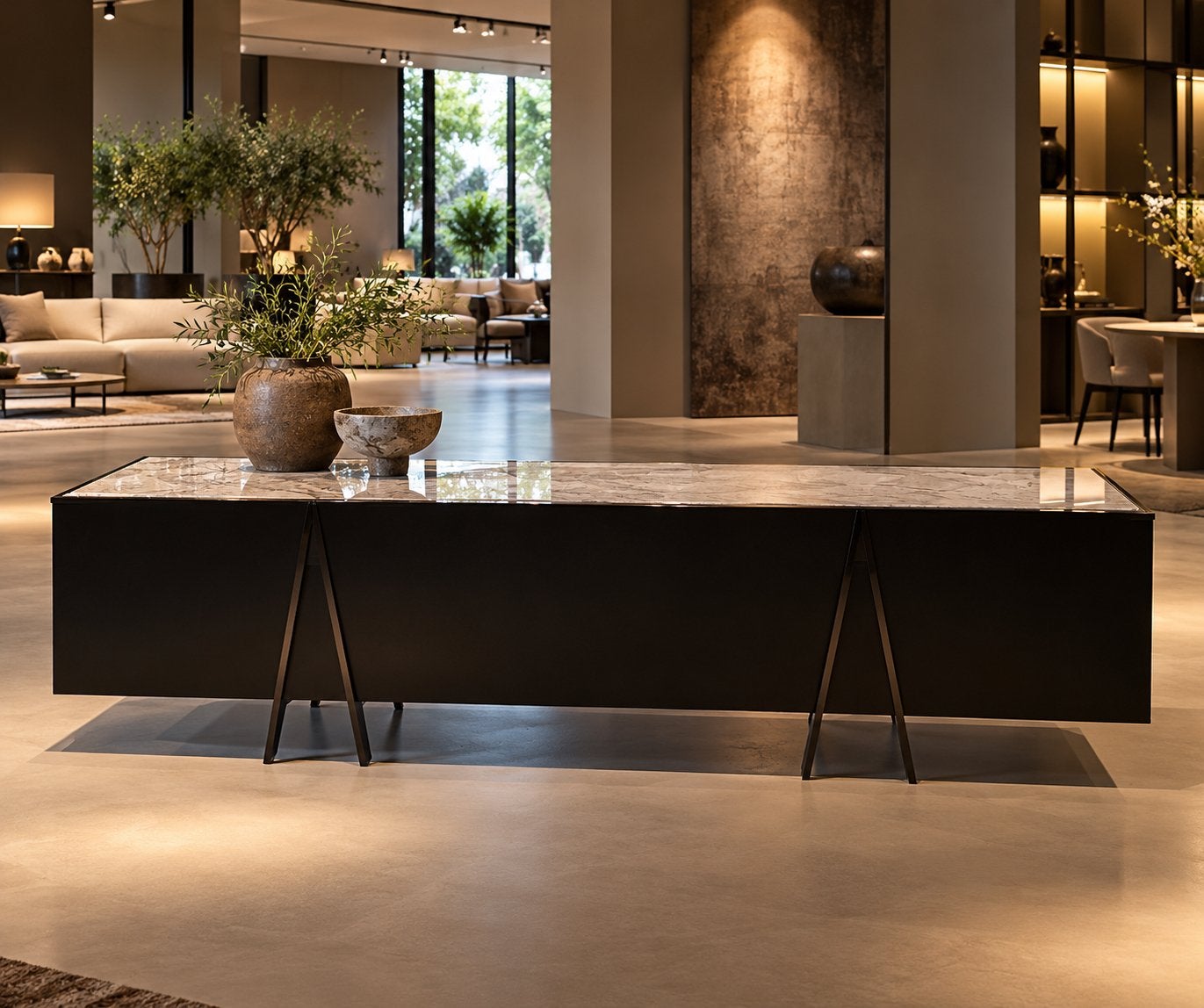 Minotti Easel Sideboard 240cm marmer top LP 16.320,-, Huis en Inrichting, Minotti, 9723 CA, Ophalen of Verzenden, 200 cm of meer