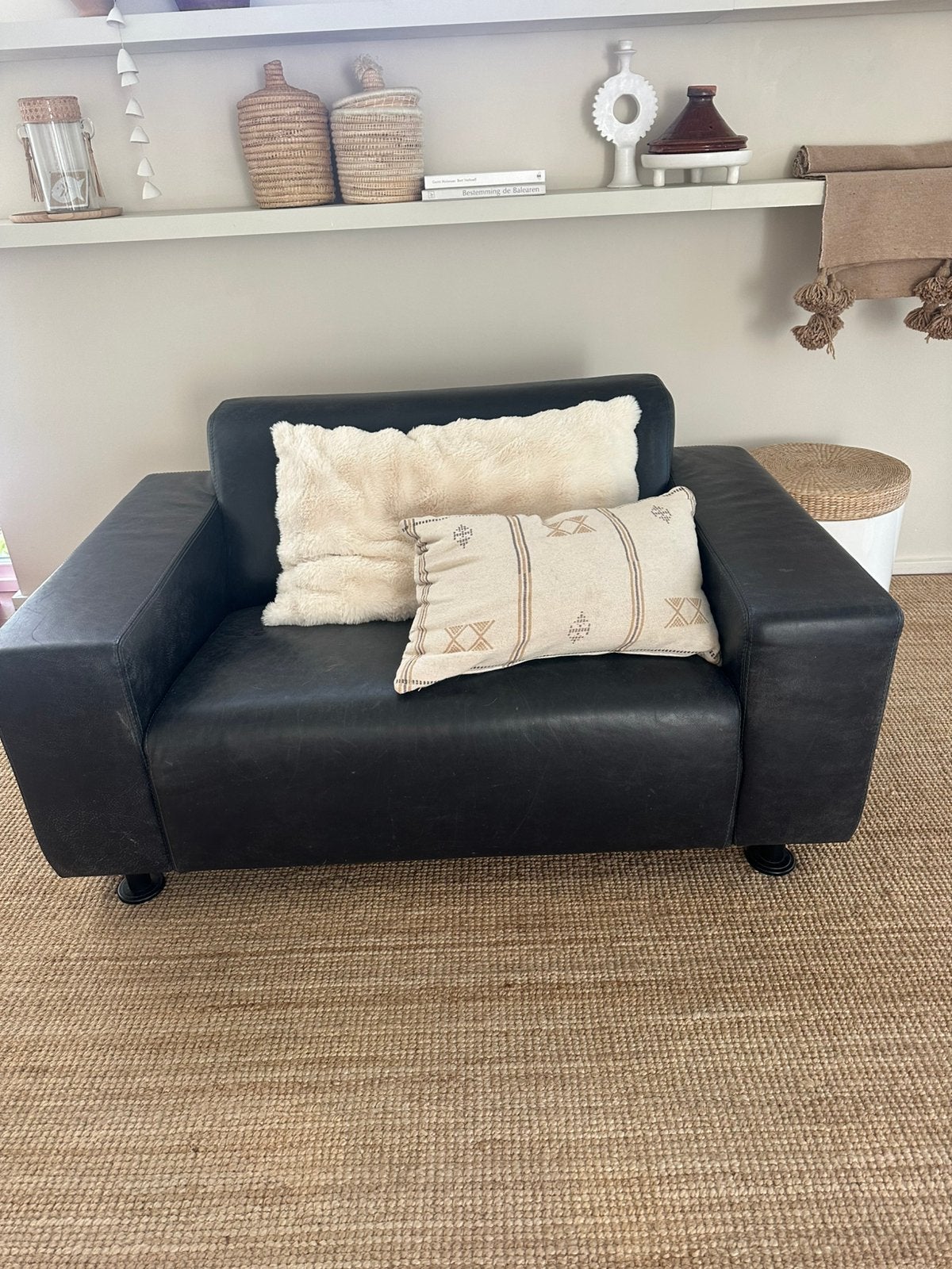 Lederen love seat, Huis en Inrichting, Ophalen, Zo goed als nieuw, Modern, Leer