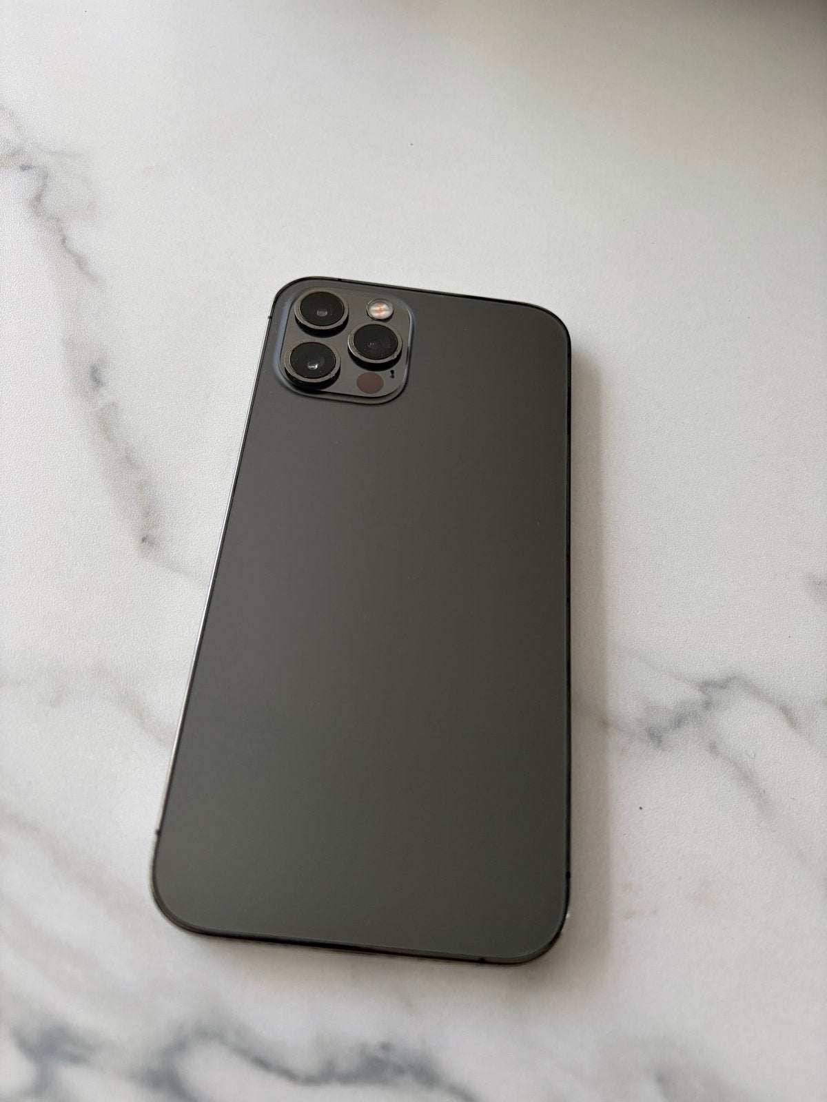 iPhone 12 Pro 128GB Zwart - Zo goed als nieuw, Telecommunicatie, Ophalen, 128 GB, 75 %, Zwart