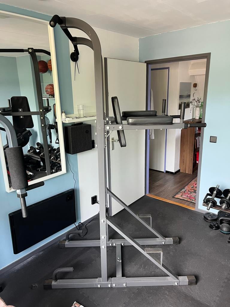 DKN Power Tower met optrek- en dipstation, Sport en Fitness, Ophalen, Gebruikt, Armen, Oprekstang
