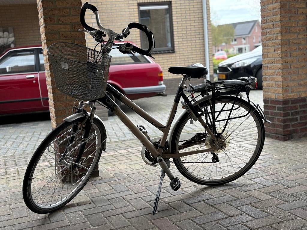 Gazelle Medeo damesfiets, 3x8 versnellingen, Ophalen, Versnellingen, Gazelle, Trommelrem