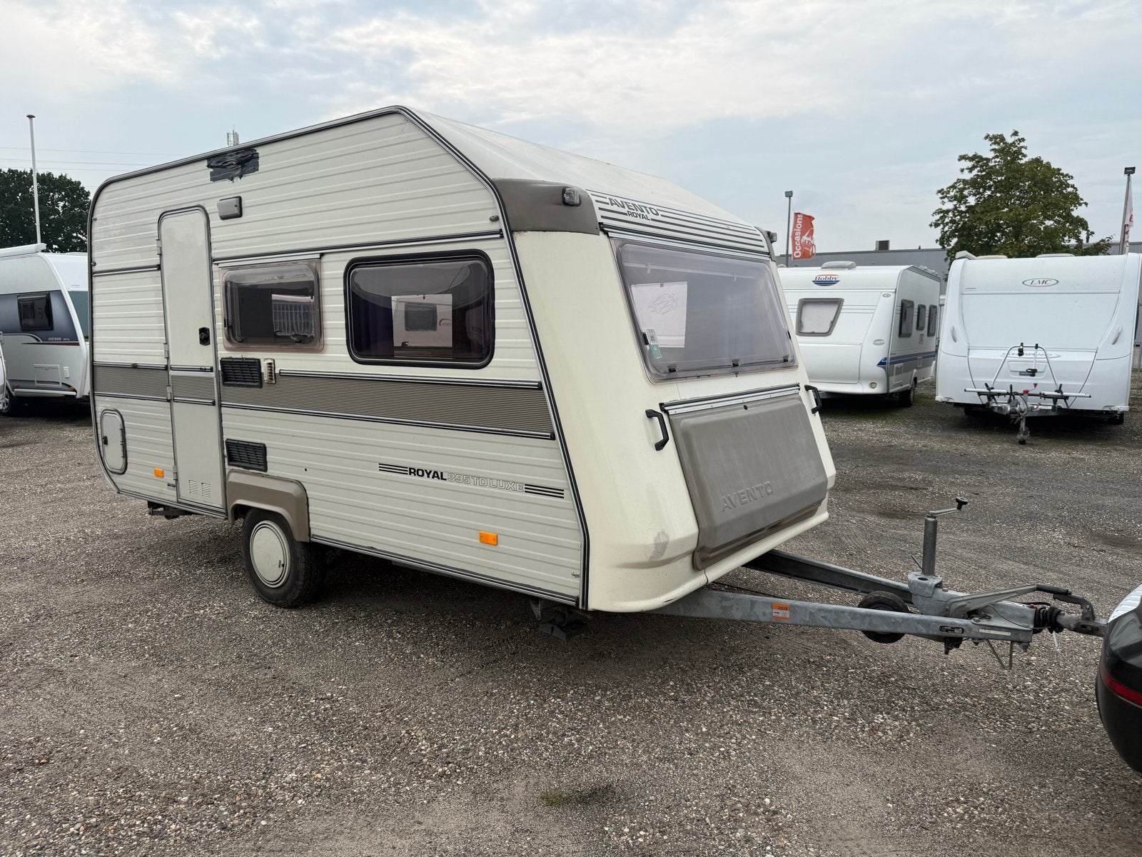 Avento Royal 395 uit 1991 met Treinzit en Voortent, Caravans en Kamperen, Particulier, Treinzit, Avento