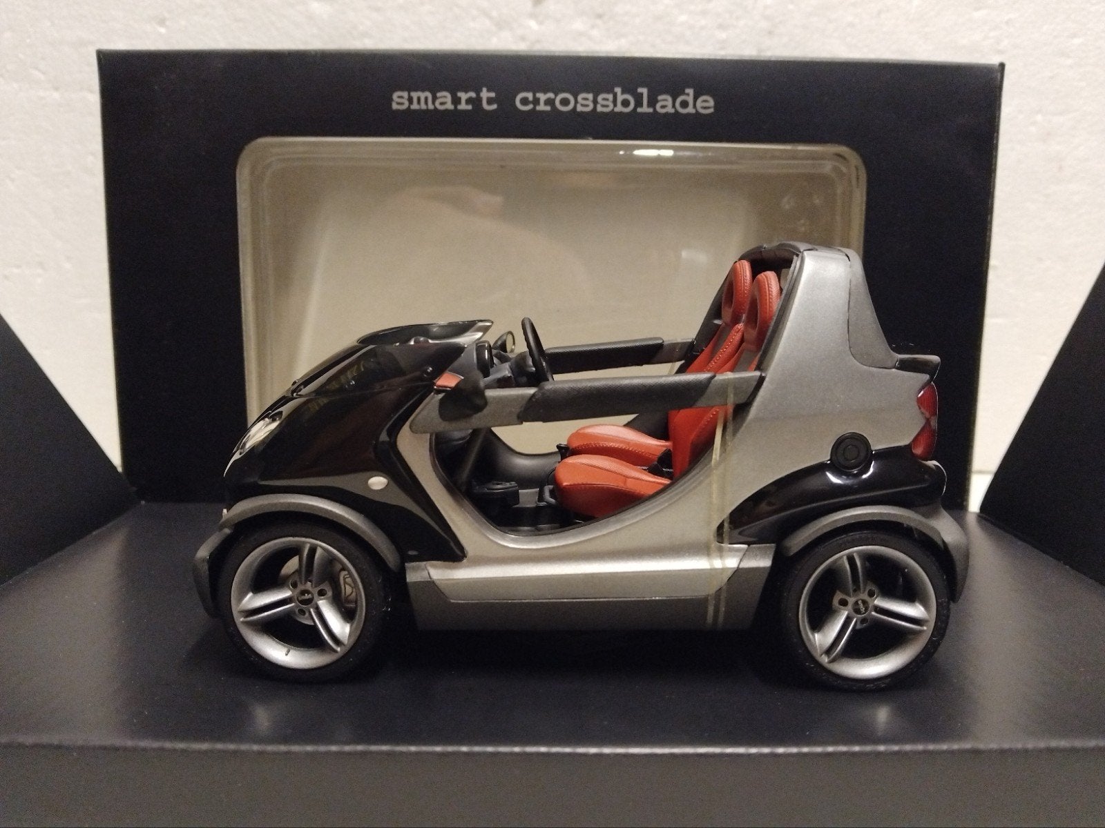 Smart Crossblade For Two black Kyosho Dealer Editie 1:18 KRD, Ophalen of Verzenden, Zo goed als nieuw, Auto, Kyosho