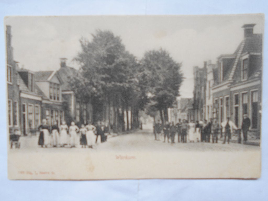 Workum oude ansichtkaart Workum 1912 - Drukte op straat, Ophalen of Verzenden, Voor 1920, Gelopen, Friesland