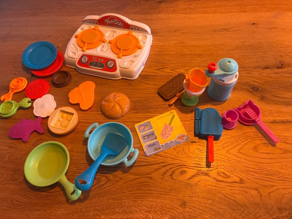 Play Doh (pet shop, kassa, ijsmaker, keuken, eenhoorn, dino), Kinderen en Baby's, Speelgoed | Educatief en Creatief, Ophalen of Verzenden