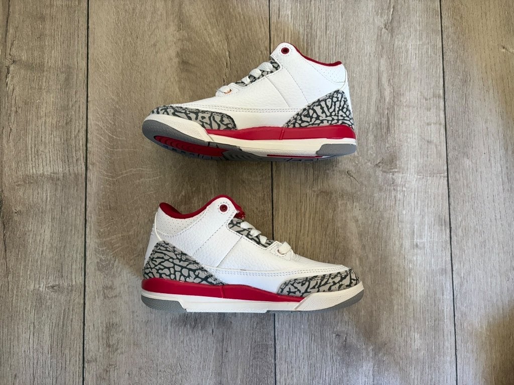 Air Jordan 3 Retro (PS)Cardinal Red - Nieuw Maat 29.5, Verzenden, Jongen of Meisje, Schoenen, Nieuw