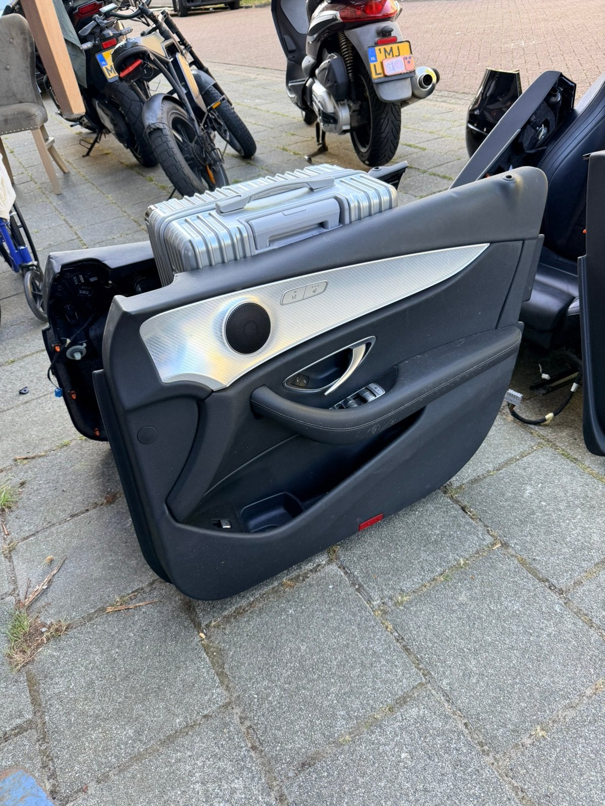 E KLASSE W213 DEUR PANELEN + MIDDENCONSOLE, Ophalen, Nieuw, Mercedes-Benz