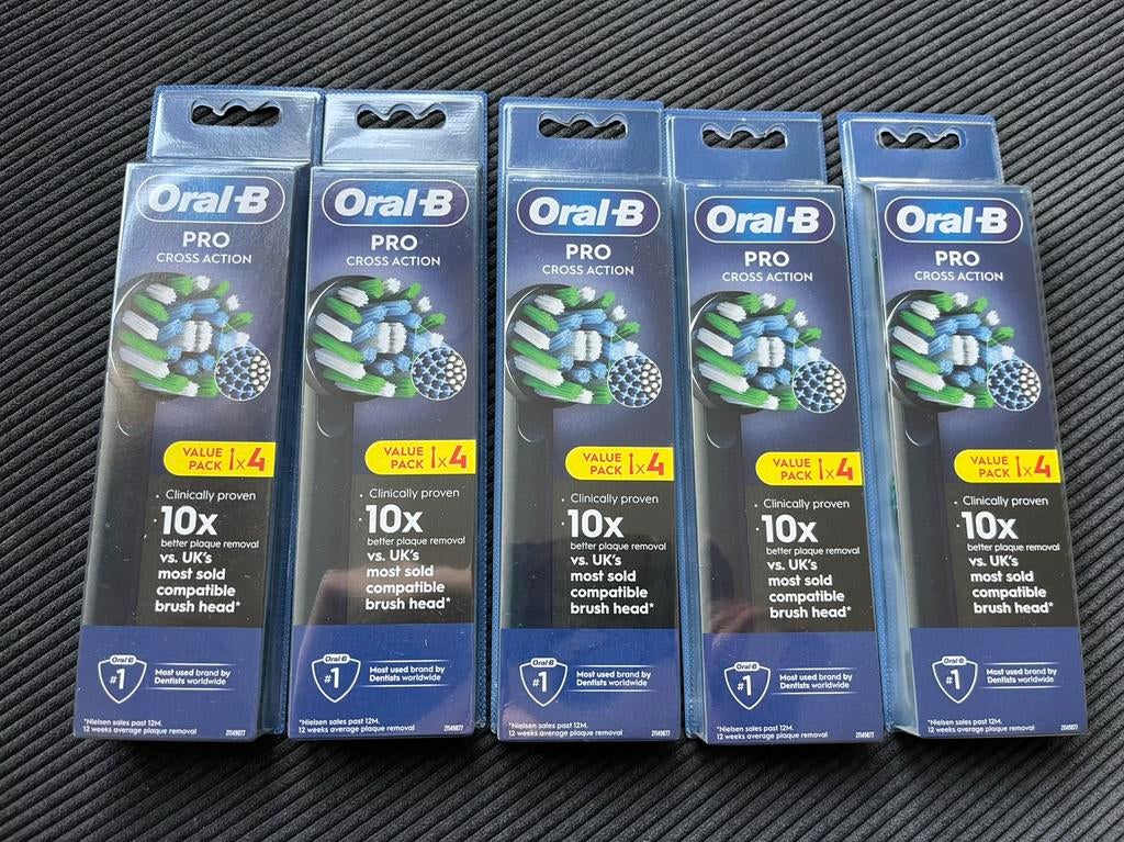 Oral B pro crossaction opzetborstels, Sieraden, Tassen en Uiterlijk, Uiterlijk | Mondverzorging, Ophalen of Verzenden, Nieuw, Opzetborstel