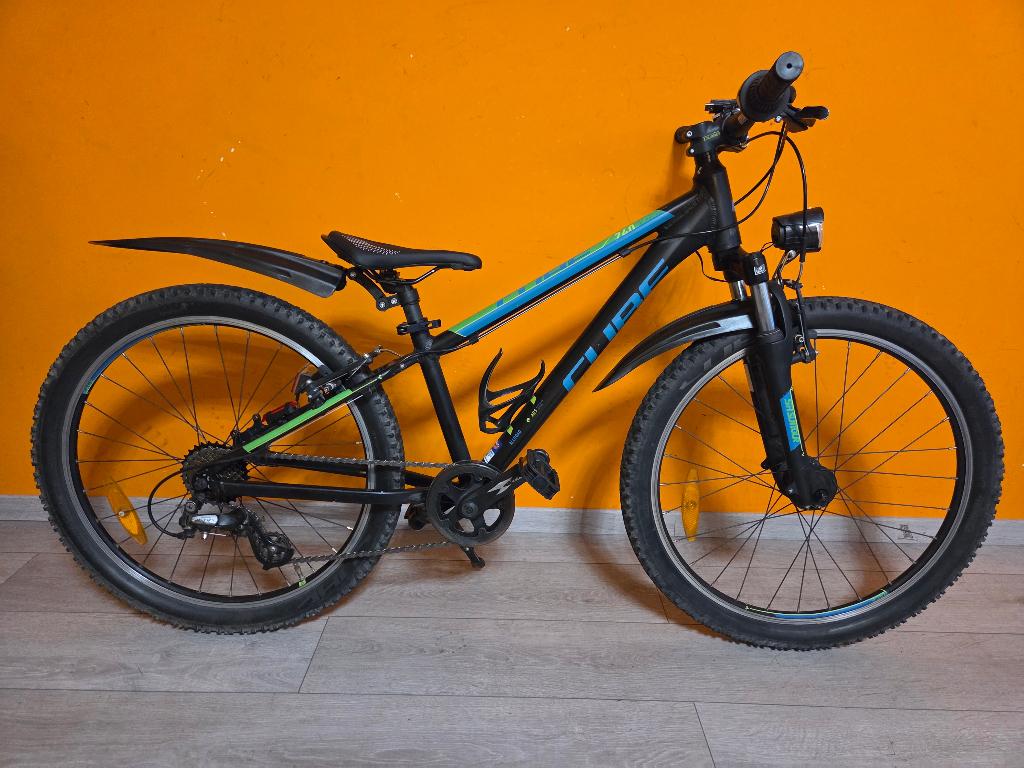 Cube 240 Acid 24 inch, Fietsen en Brommers, Fietsen | Kinderfietsjes, Ophalen, Gebruikt, 20 inch of meer