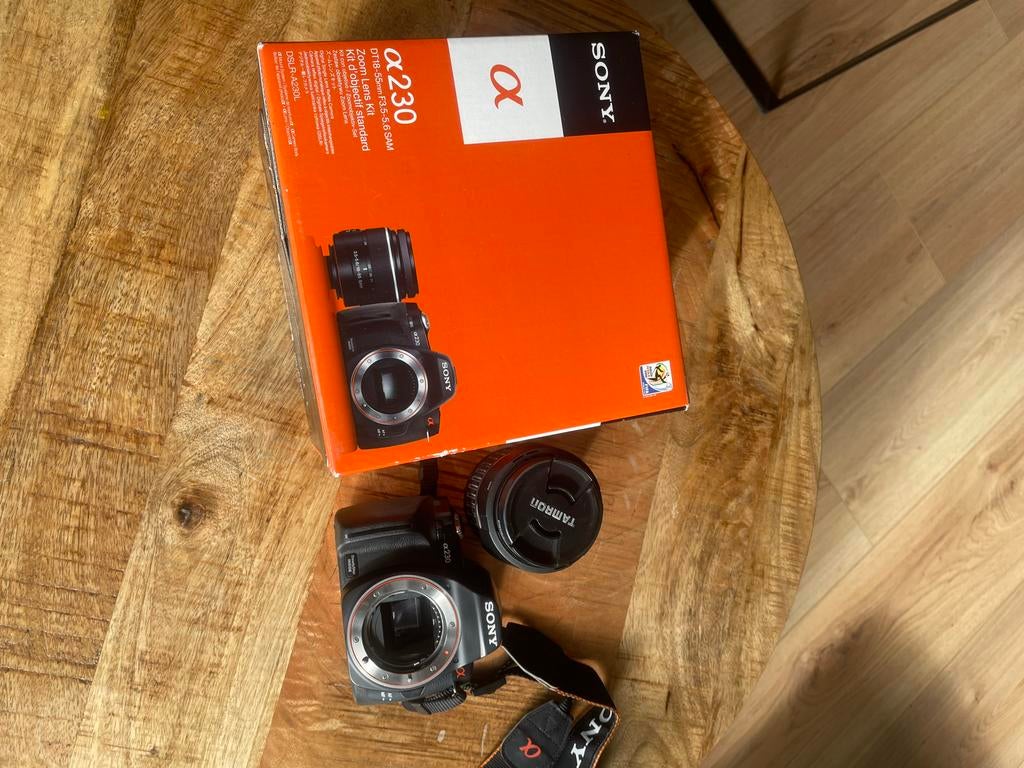 Sony Alpha A230 Spiegelreflexcamera met Tamron lens, Audio, Tv en Foto, Fotocamera's Digitaal, Ophalen, Gebruikt, Spiegelreflex