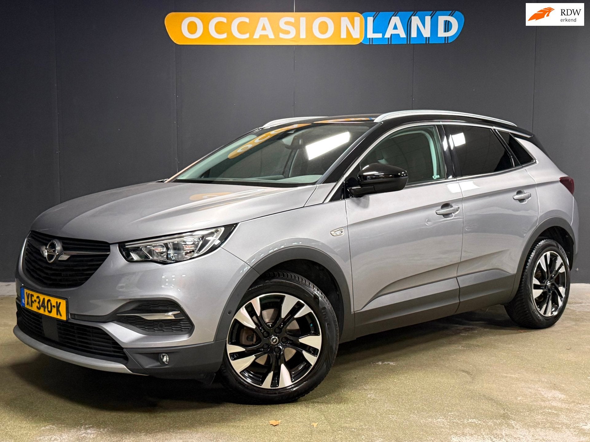 Opel Grandland X 1.2 Turbo Innovation|TREKHAAK|KEYLESS|PDC|C, Gebruikt, Leder, 19 km/l, 3 cilinders