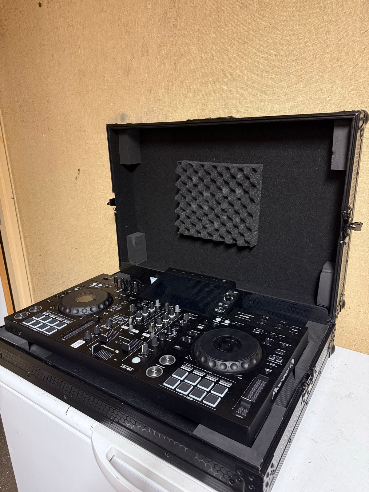 Te HUUR: Pioneer XDJ-RX3 DJ-set met Innox flightcase, Ophalen, Nieuw, Dj-set, Pioneer