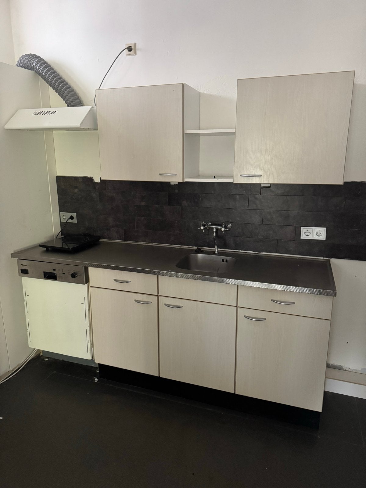 Compacte keuken met afzuigkap en spoelbak, Ophalen, Gebruikt, Enkelwandige keuken, Crème