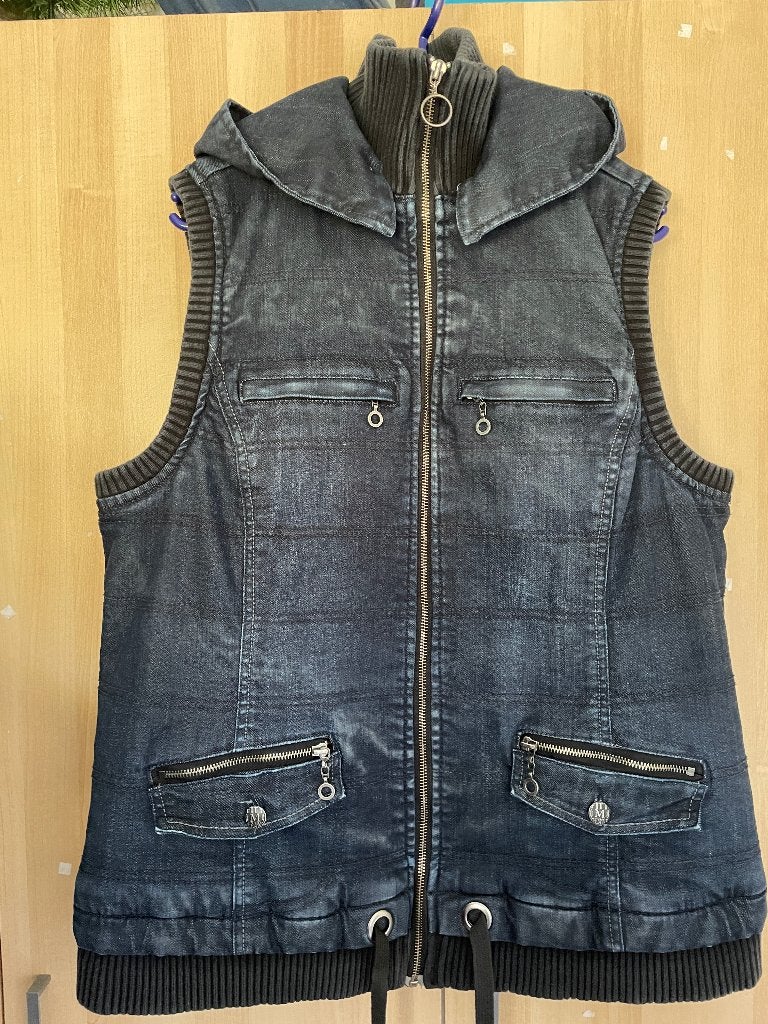Bodywarmer met capuchon, Maat 42/44 (L), Zo goed als nieuw, Miss Etam, Verzenden