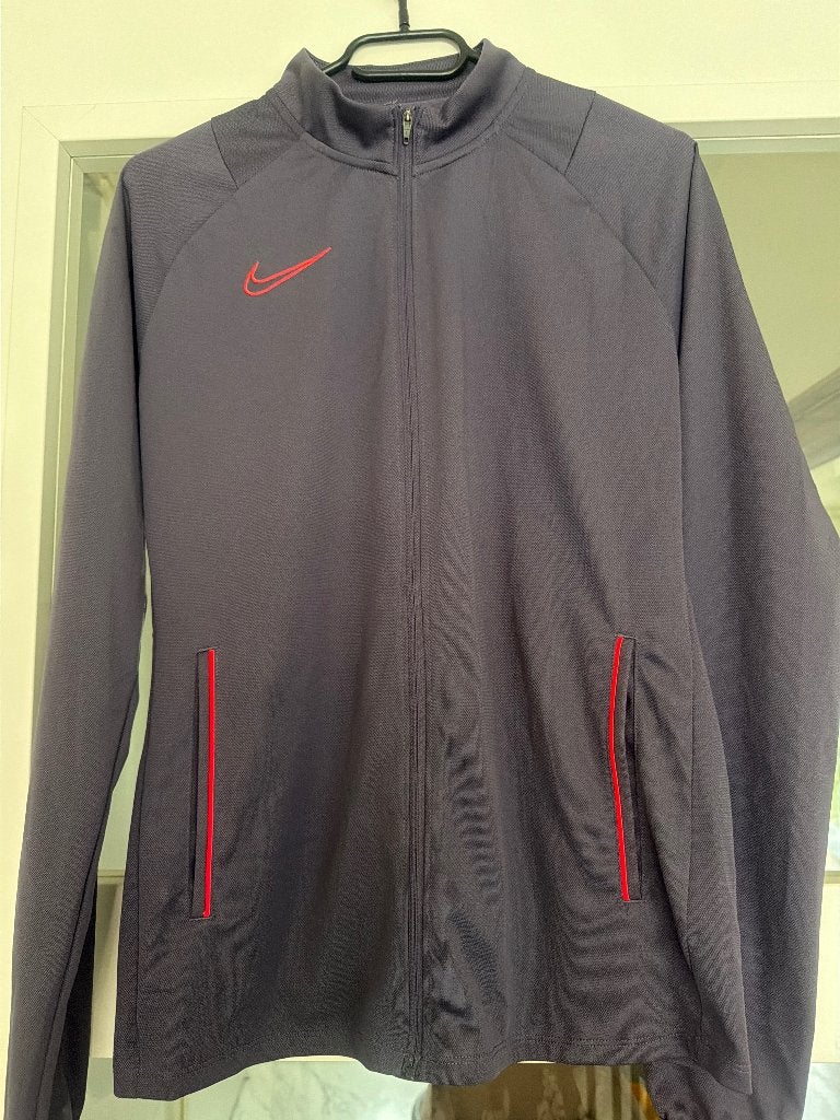 Nike trainingspak dames maat M paars, Kleding | Dames, Sportkleding, Maat 38/40 (M), Paars, Overige typen, Nike