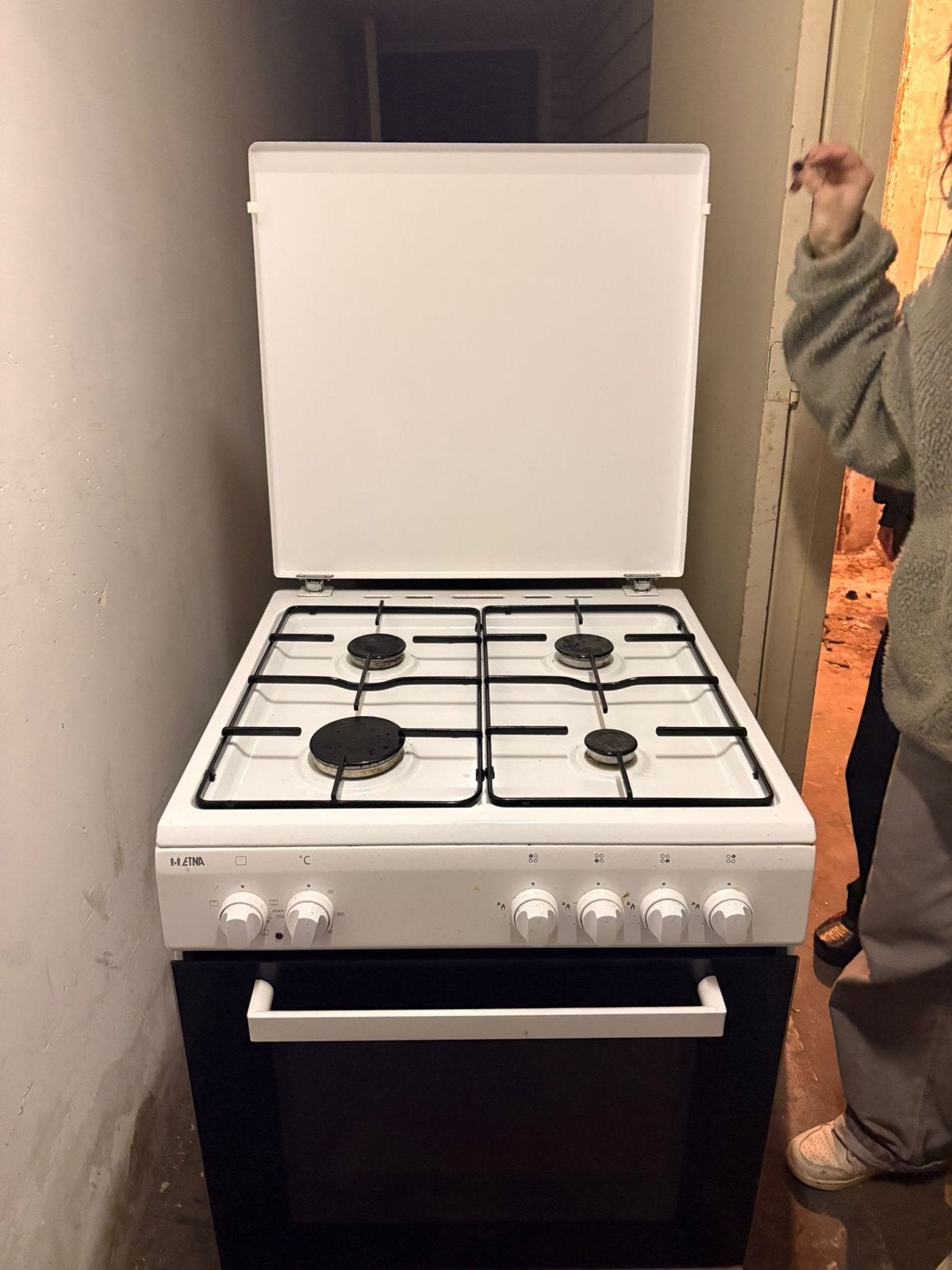Etna gasfornuis met oven - Vrijstaand, 4 kookzones, Witgoed en Apparatuur, Ophalen, Gebruikt, 4 kookzones, Gas