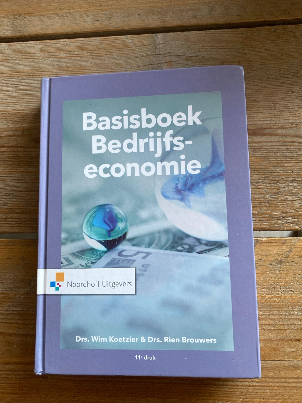 Basisboek Bedrijfseconomie - 11e druk, Ophalen of Verzenden, Gamma, Zo goed als nieuw, HBO