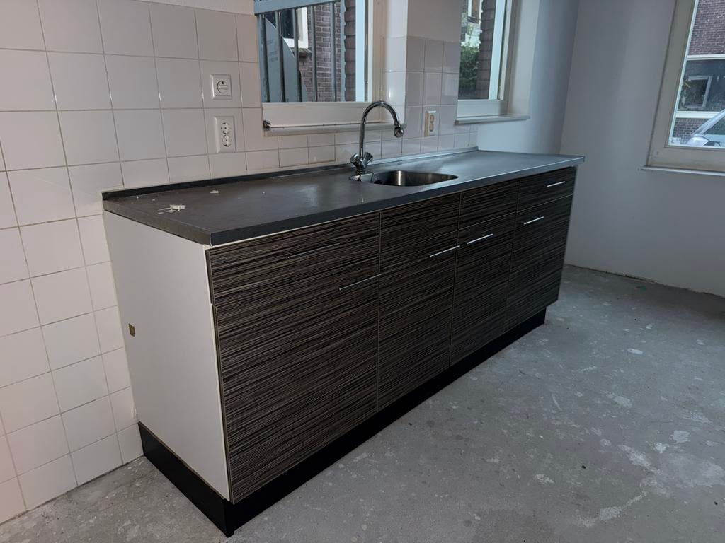 Keuken, Huis en Inrichting, Keuken | Complete keukens, Ophalen of Verzenden, Zo goed als nieuw