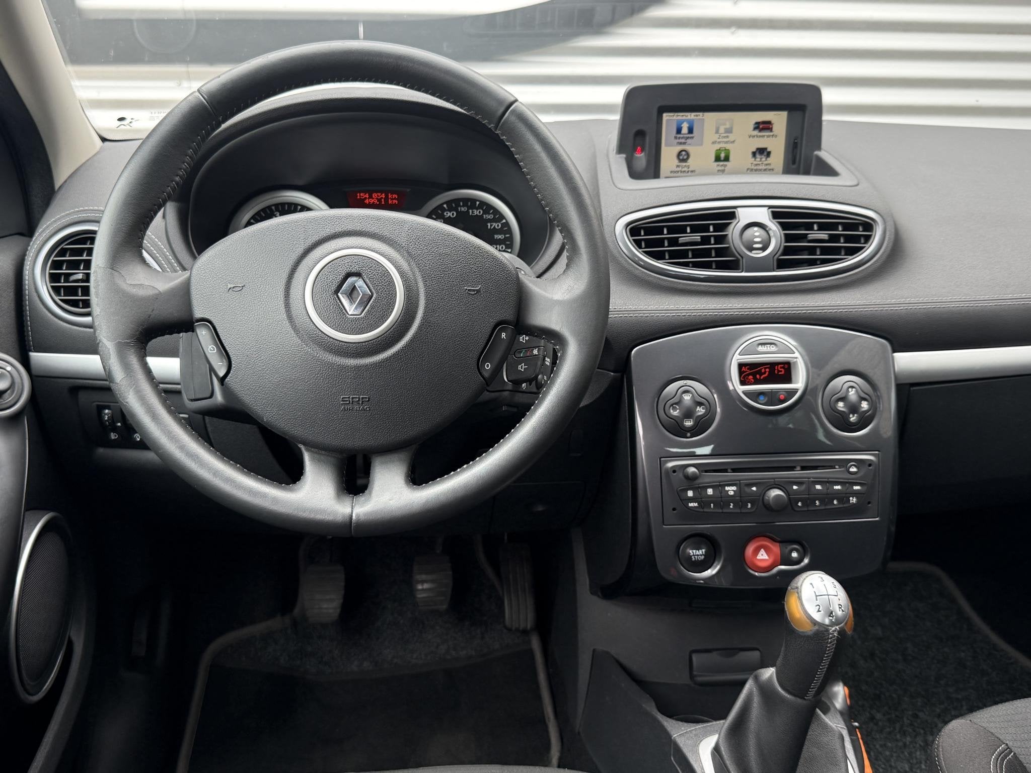 Renault Clio 1.2 TCe 20th Anniversary 2e Eigenaar|Navi|Cruis, Voorwielaandrijving, Euro 5, Gebruikt, 4 cilinders