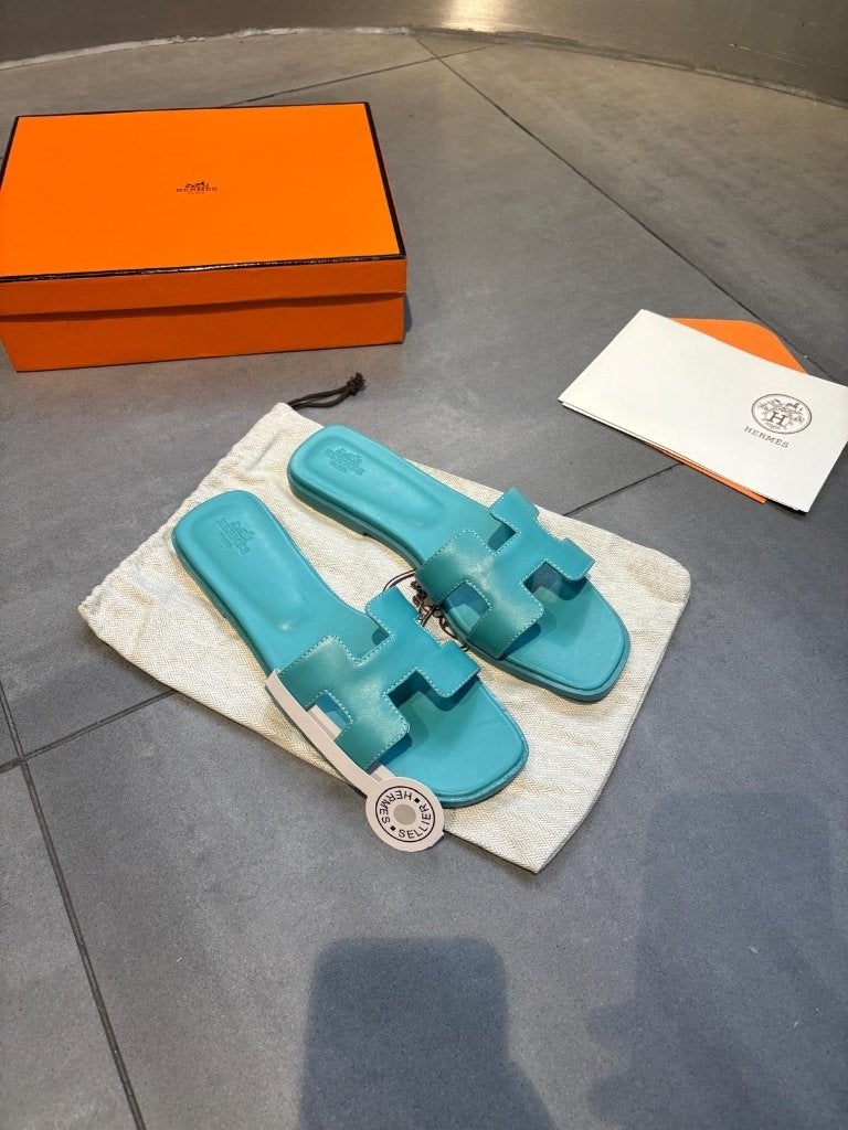 Hermes Slippers, Ophalen of Verzenden, Nieuw