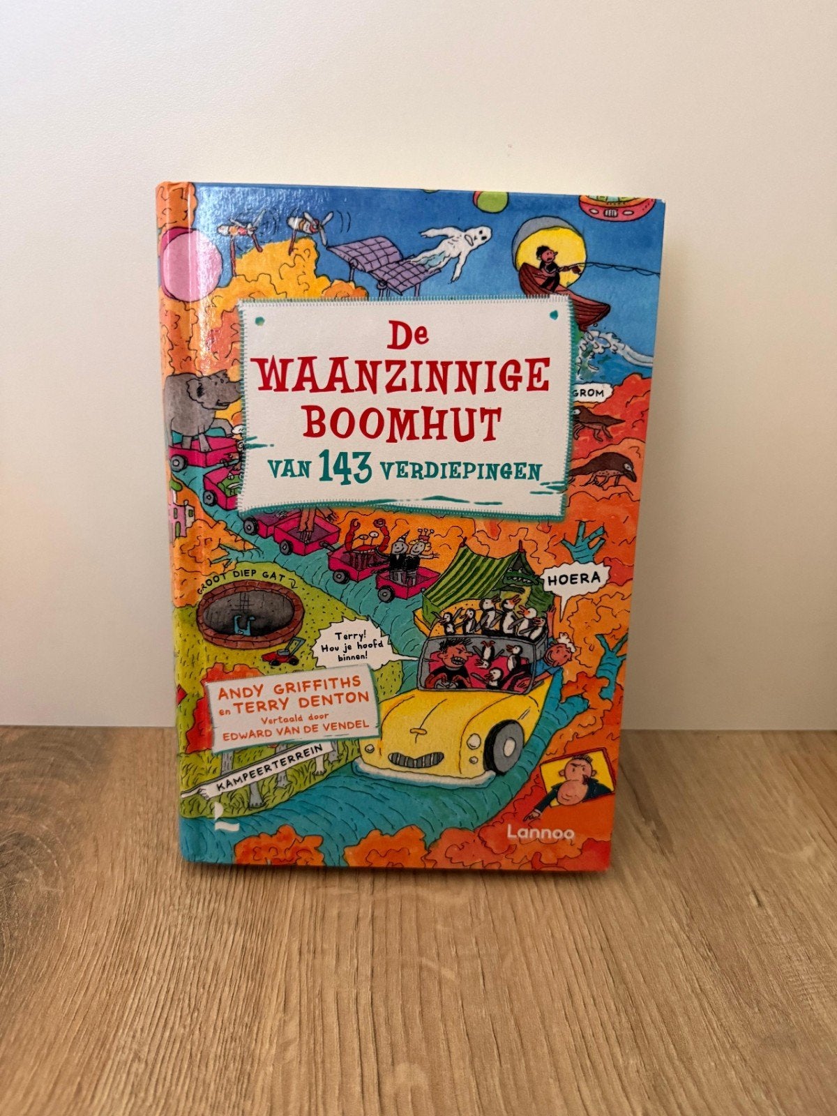 De waanzinnige boomhut van 143 verdiepingen (deel 11), Ophalen of Verzenden, Zo goed als nieuw