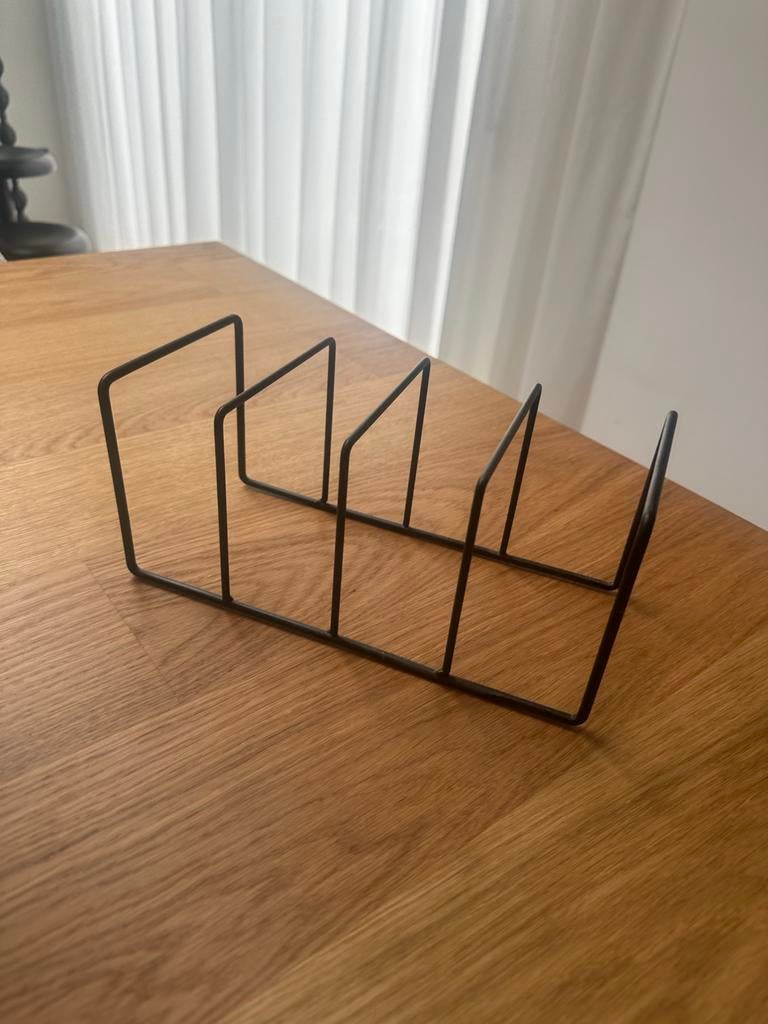 Zwart metalen LP houder / plantenstandaard - Industrieel, Huis en Inrichting, Woonaccessoires | Overige, Ophalen of Verzenden