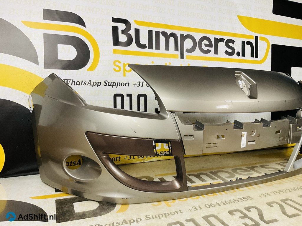BUMPER Renault Scenic 2009-2012 VOORBUMPER 2-F6-6262z, Bumper