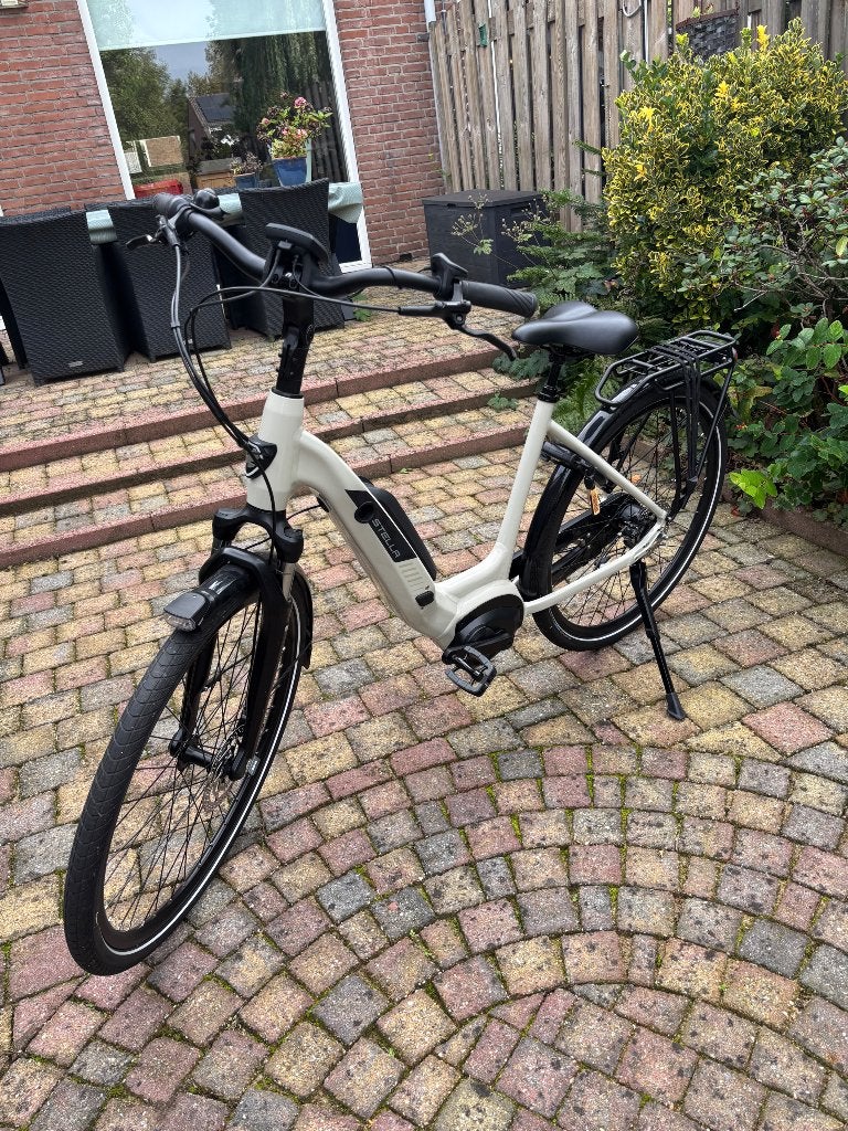 E-bike Stella Livorno premium 53, Fietsen en Brommers, Zo goed als nieuw, 51 tot 55 cm, 50 km per accu of meer, Ophalen