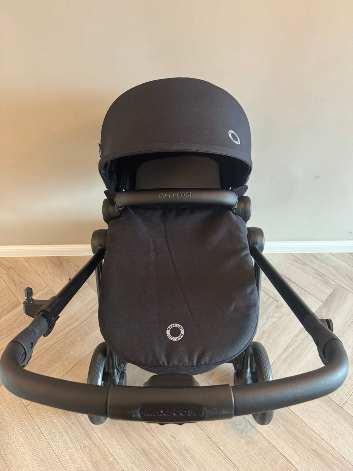 Maxi Cosi Zelia3 Combiwagen met autostoel en isofix, Kinderen en Baby's, Kinderwagens en Combinaties, Ophalen, Zo goed als nieuw