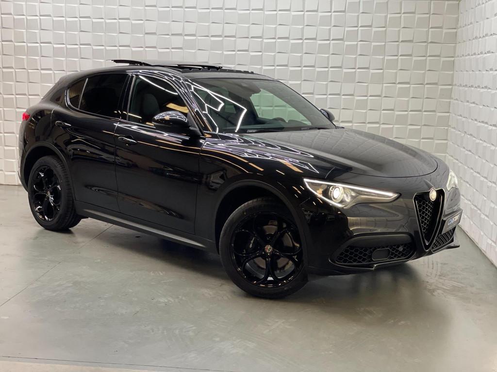 Alfa Romeo Stelvio 2.0 T AWD First Edition 280 PK Storing AC, Automaat, Zwart, 4 cilinders, Bedrijf