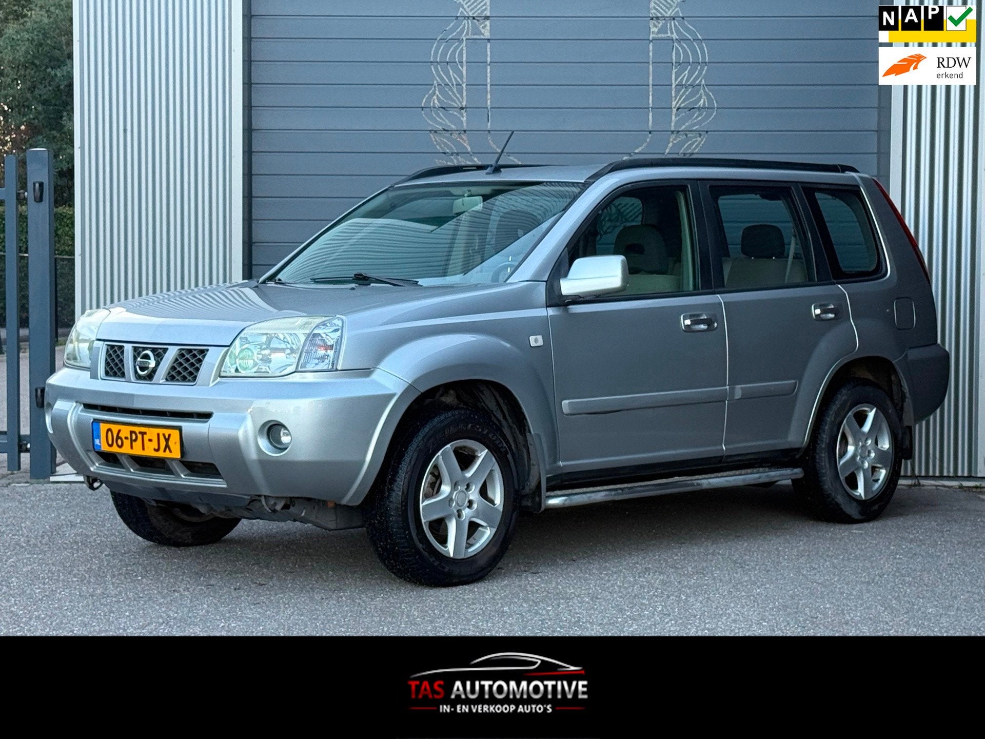 Nissan X-Trail 2.5 Sport Outdoor 4x4 AUTOMAAT / CLIMA / NAVI, Auto's, Automaat, 1350 kg, Gebruikt, 4 cilinders