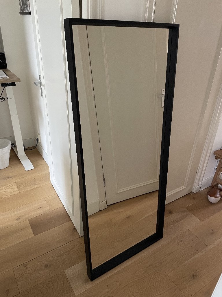 IKEA Nissedal Spiegel / Mirror Zwart 65x150 cm, Huis en Inrichting, Ophalen, 100 tot 150 cm, Zo goed als nieuw, Rechthoekig