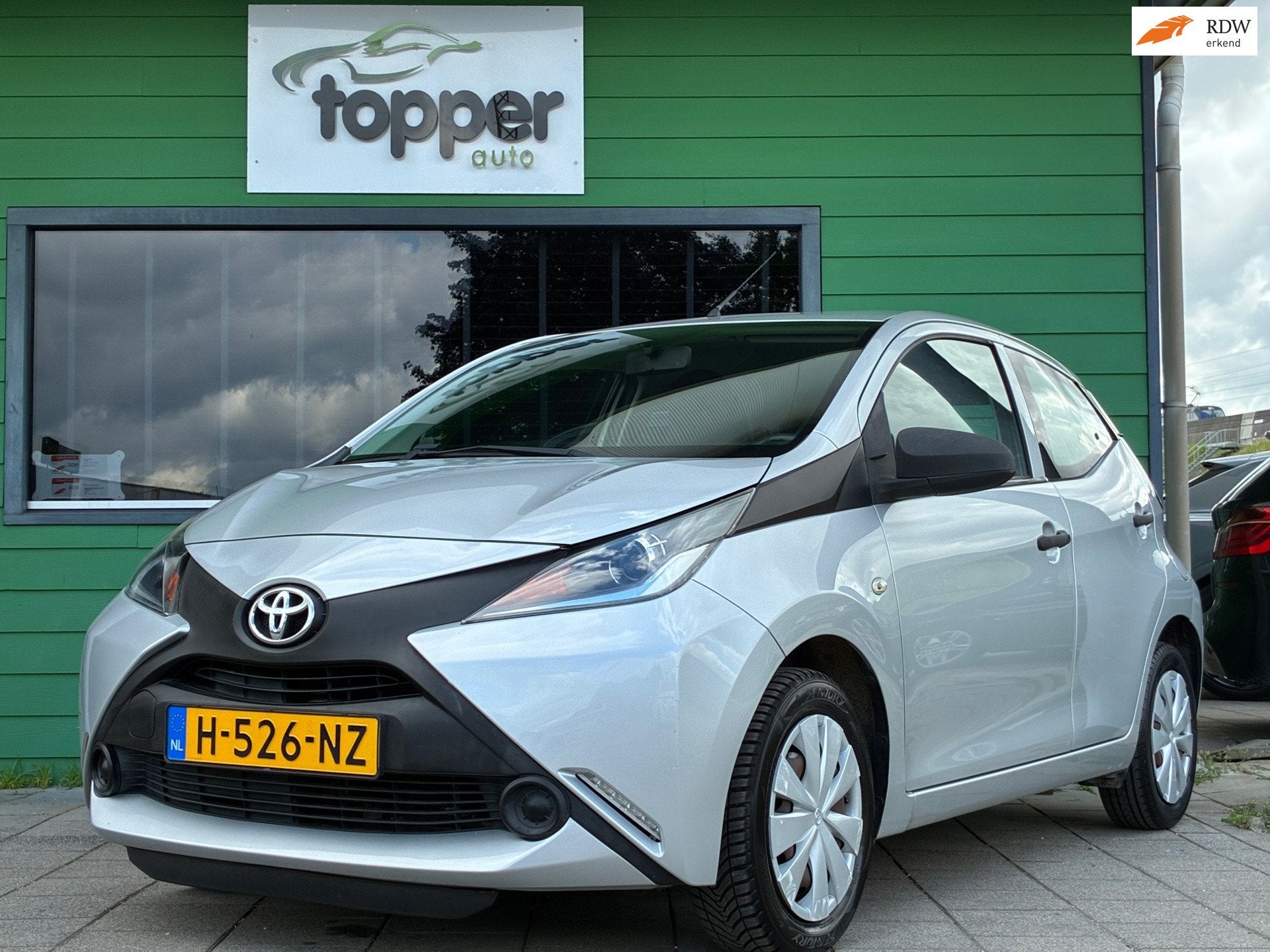 Toyota Aygo 1.0 VVT-i x|2e Eigenaar|Airco|LED|5-Deurs, Voorwielaandrijving, Euro 5, Gebruikt, Start-stop-systeem