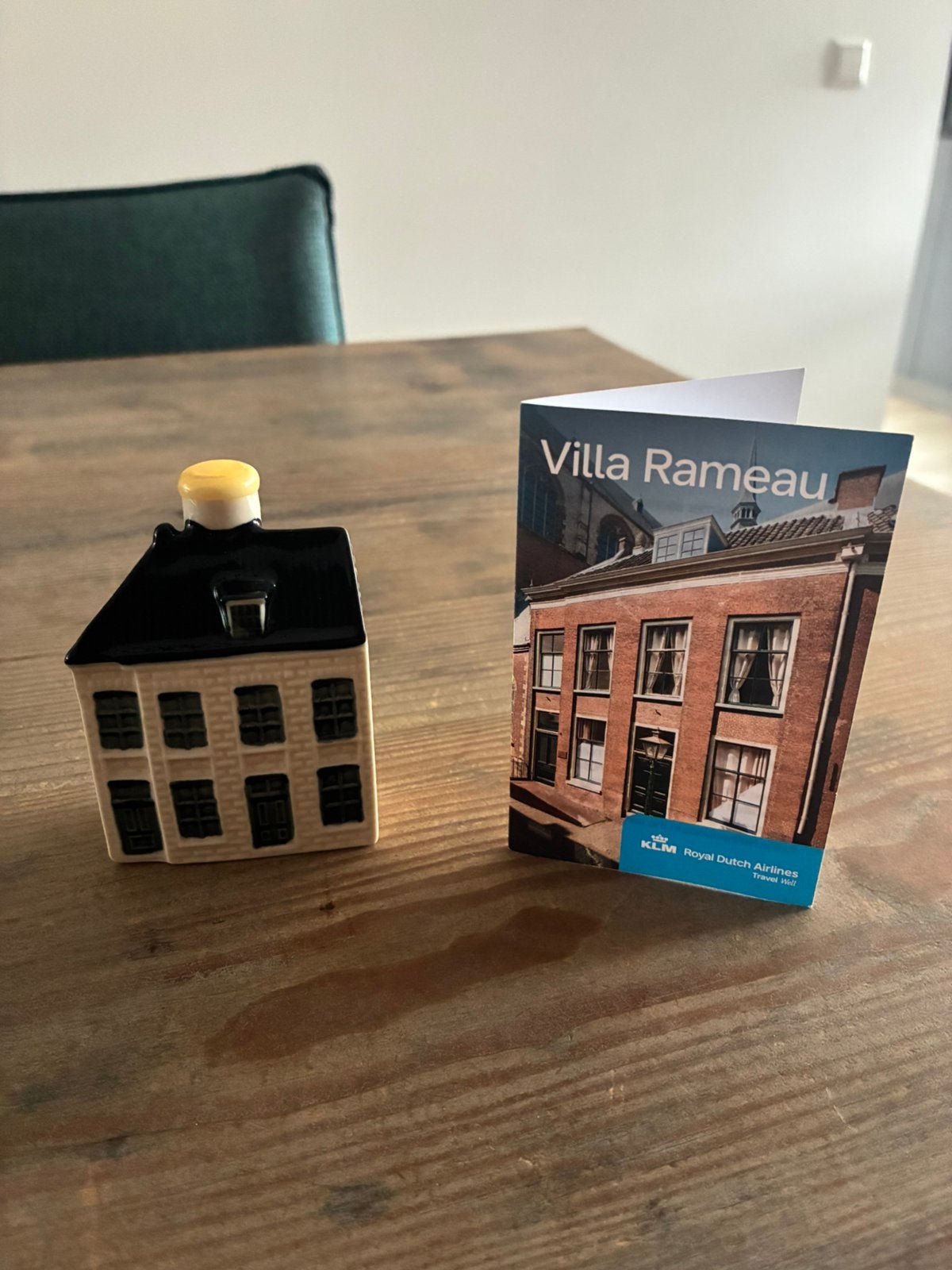 Klm huisje 106 met kaartje, Verzamelen, KLM Huisjes, Ophalen of Verzenden, Zo goed als nieuw