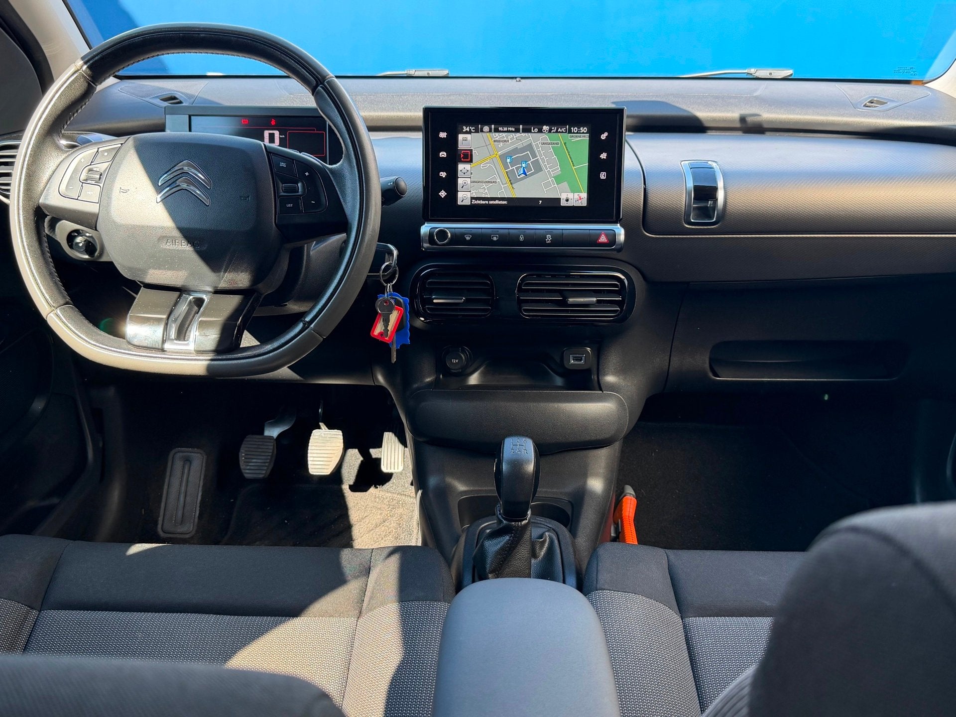 Citroen C4 Cactus 1.2 PureTech Shine|Distributie vv in 2024|, Voorwielaandrijving, Stof, Gebruikt, 1199 cc