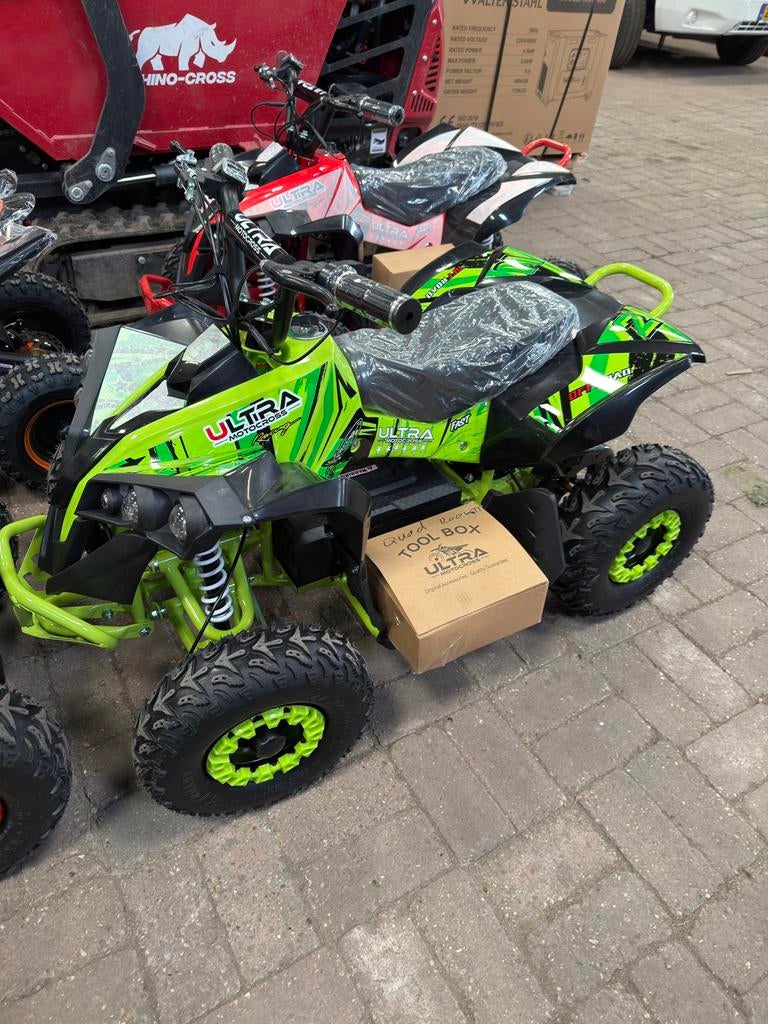 Foto 11 van Stoere Elektrische Kinder Quad & Crosser! Race met vrienden