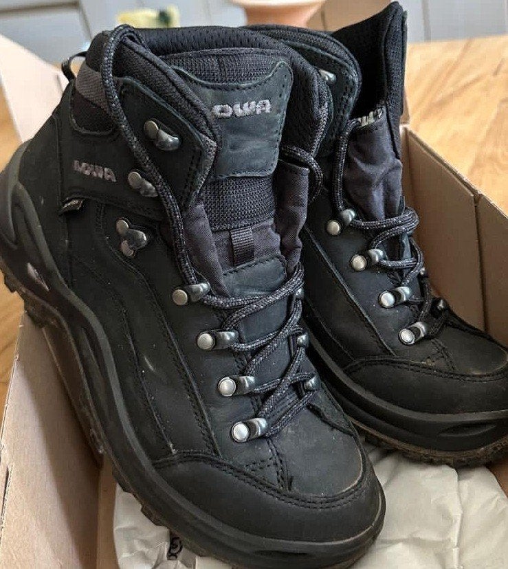 Lowa wandelschoenen maat 38 Zwart, Sport en Fitness, Bergsport en Wandelen, Ophalen of Verzenden, Zo goed als nieuw, Schoenen